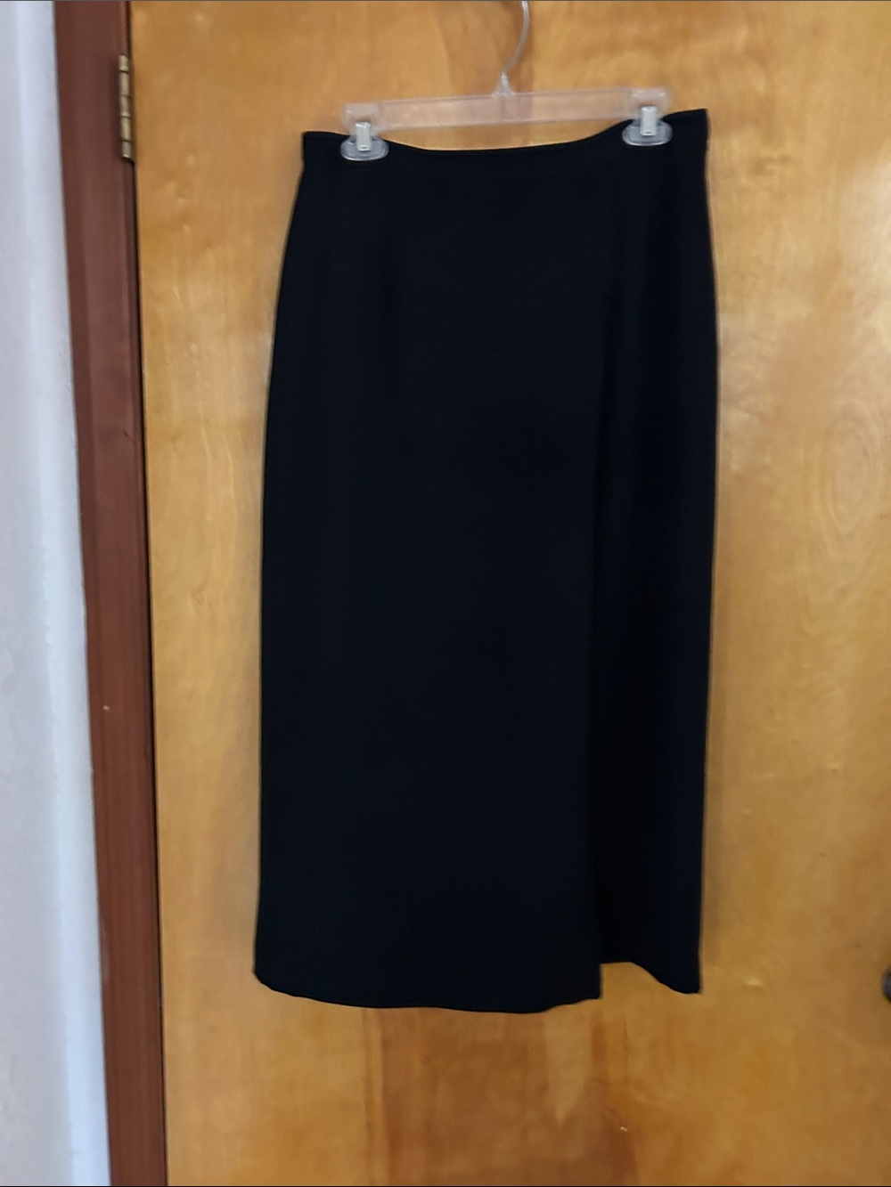 Women's Black Pencil Midi Skirt - Sleek Professional Style